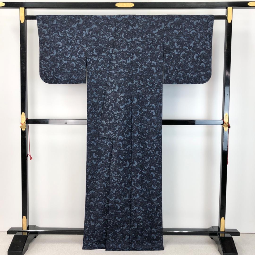 ☆ 単衣 紬 型染 蝶々 花模様 藍色 K-5266