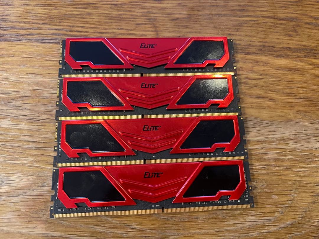 PCメモリ DDR4 3200Mhz(PC4-25600) 8GBx４枚