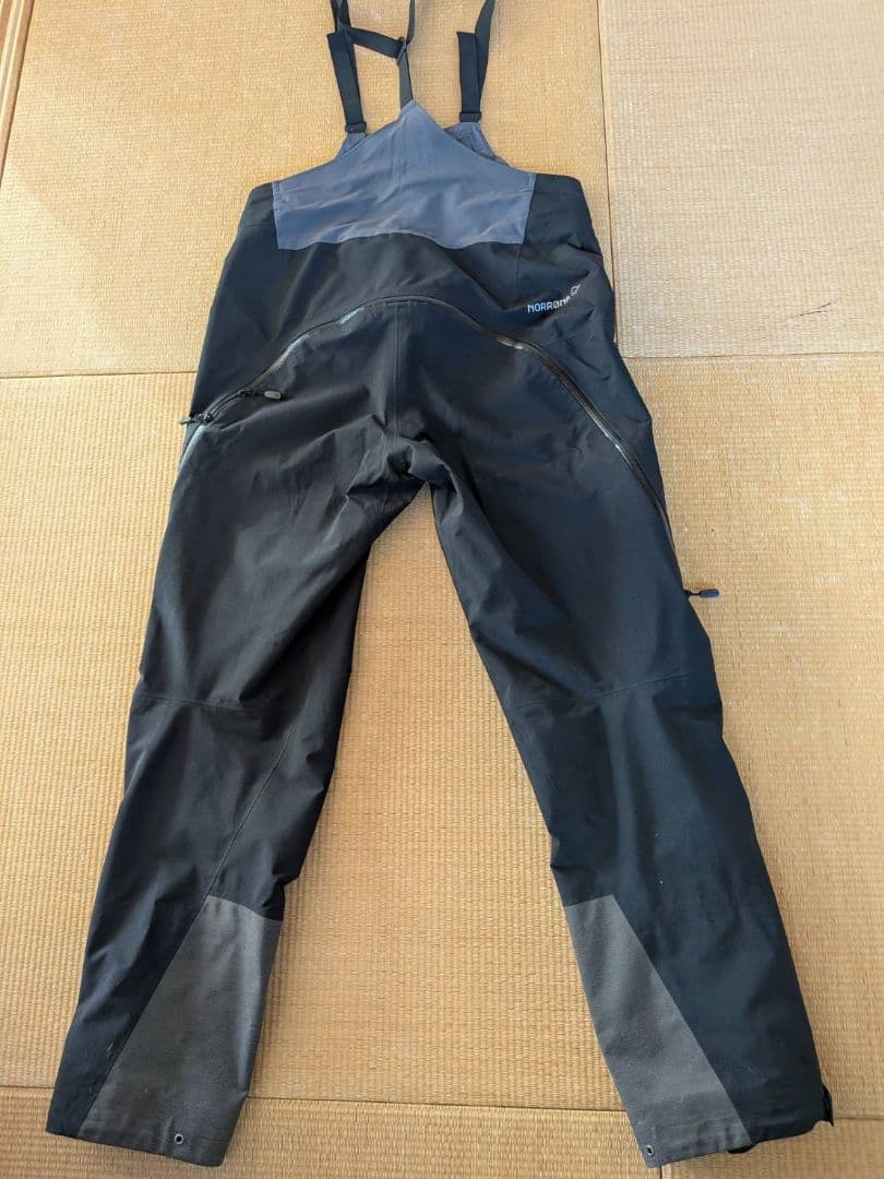 ノローナ trollveggen Gore-TexPro Bib Lサイズ