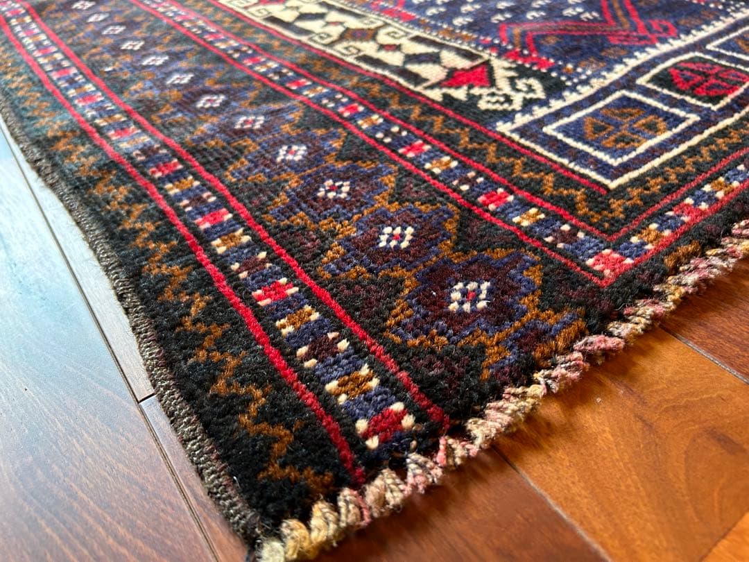 ヴィンデージ　ラグ　129×87cm