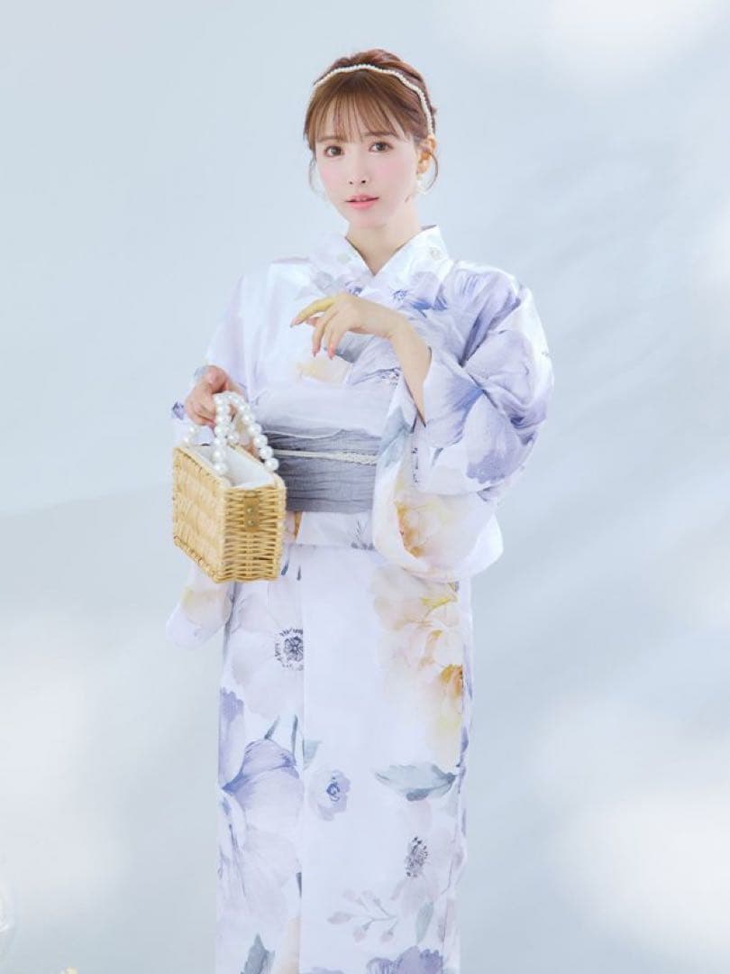 シャーベットフラワー牡丹浴衣　sugar 三上悠亜