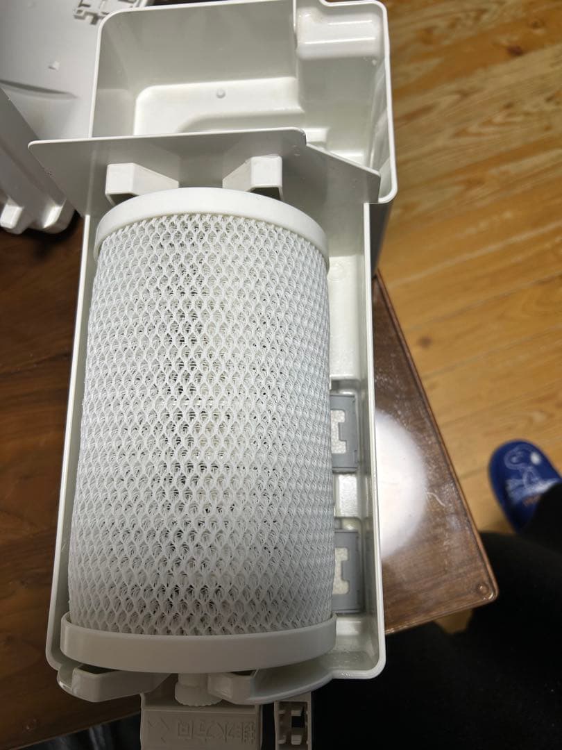 Panasonic 空間除菌脱臭機 ジアイーノ F-MV4100