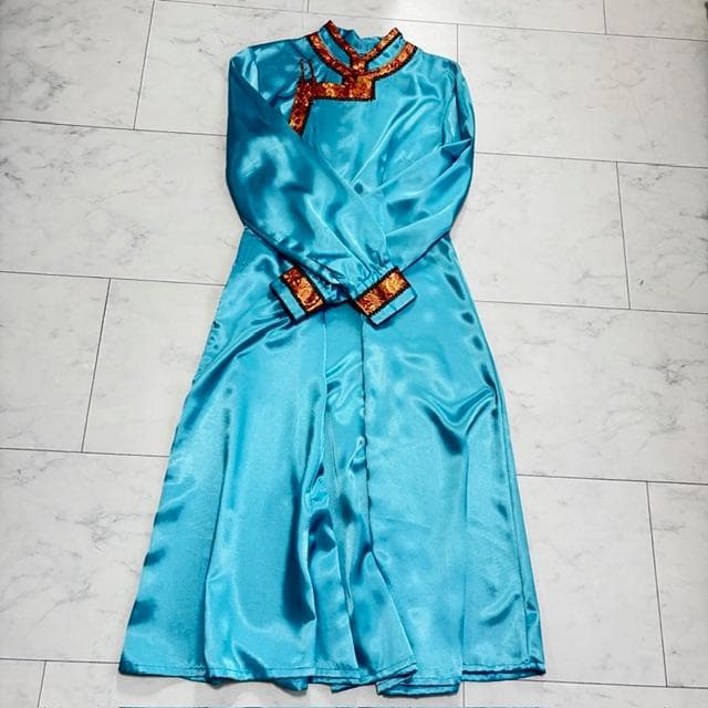 超美品★モンゴル民族衣装デール＆タッセルイヤリングセット ステージ用 水色、金茶