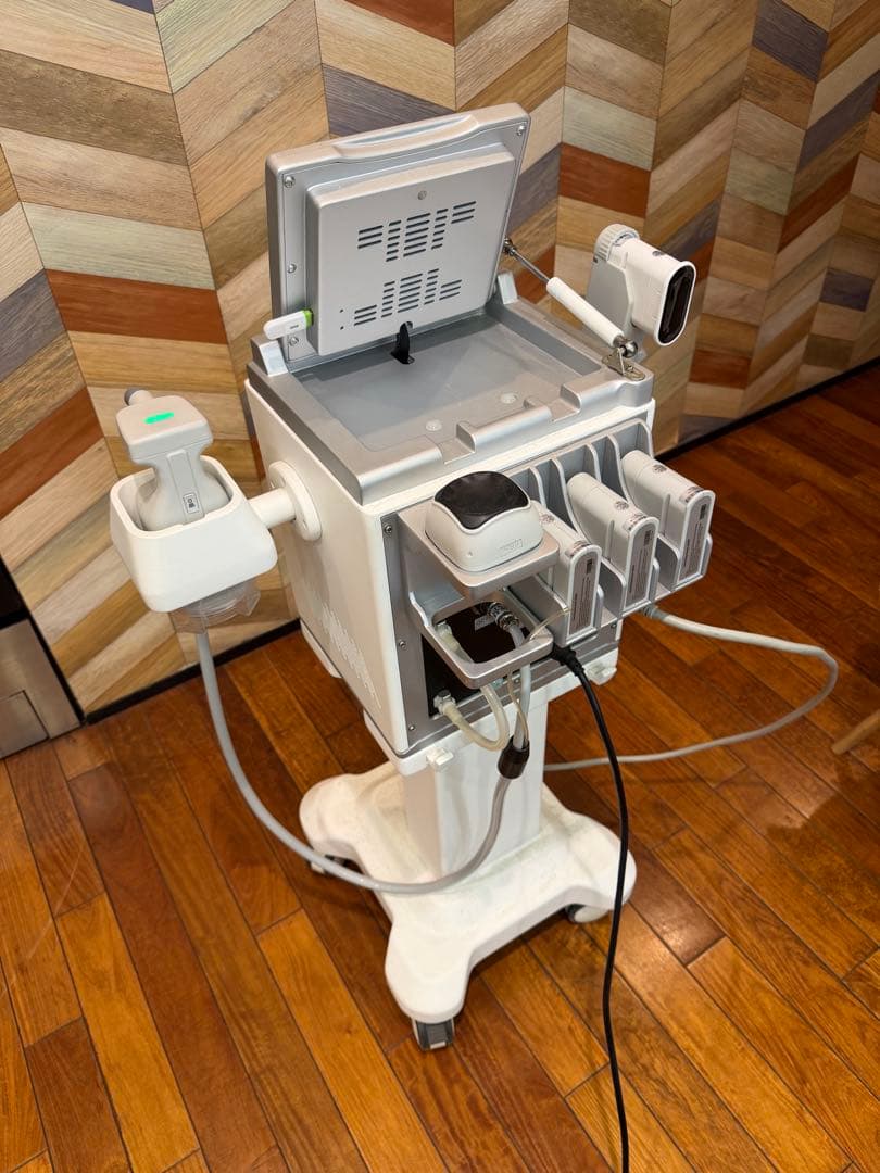 BecoJP 美容機器 ウェルダンソニック　配送不可