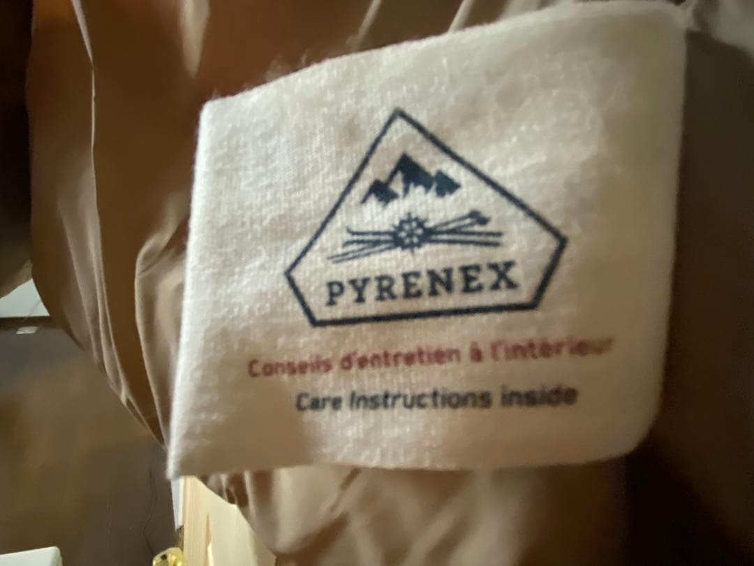 【大幅に値下げ！】美品・Lサイズ ピレネックス　ダウンベスト