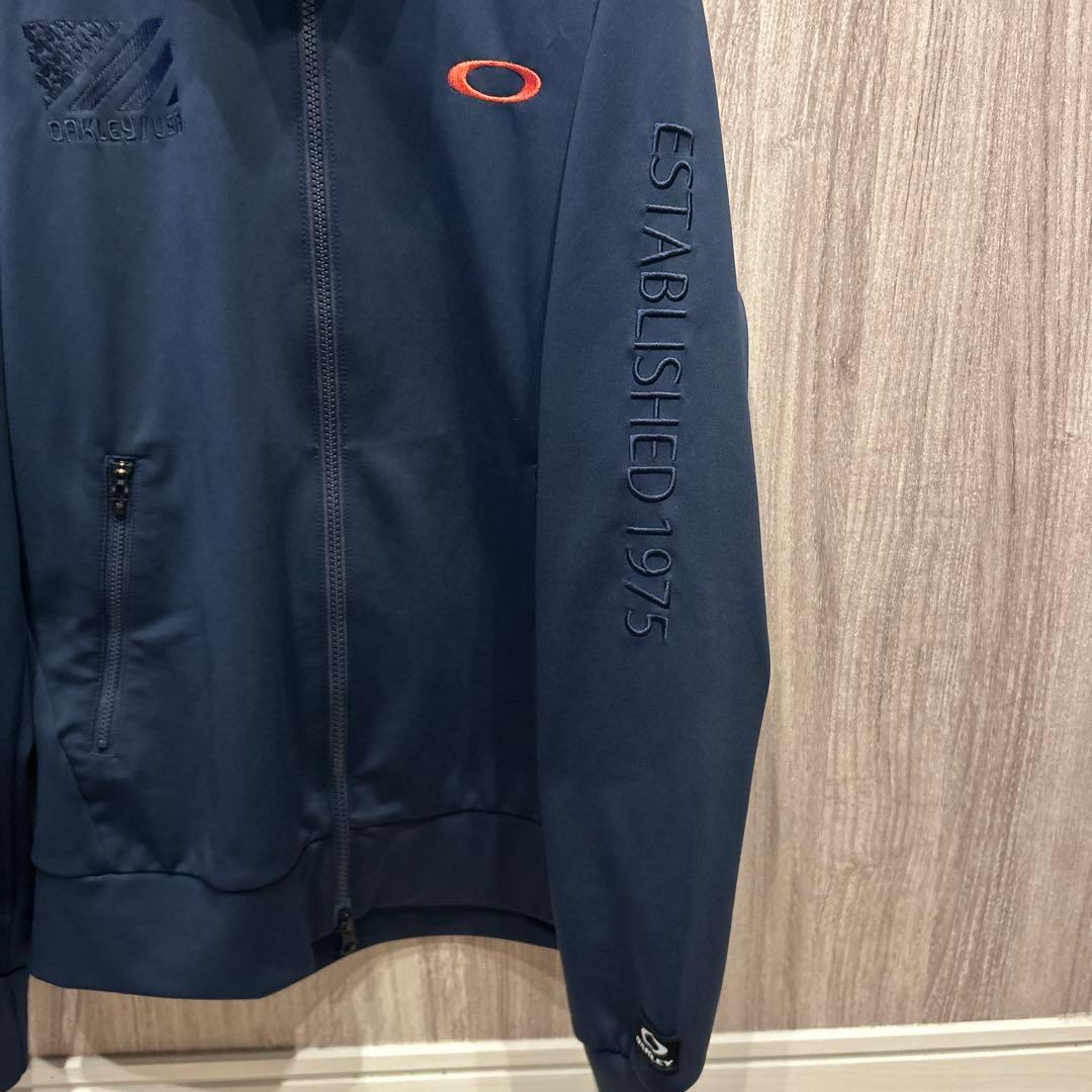 【美品】OAKLEY ゴルフウェア 上下セットアップ ジャージ 刺繍ロゴ 古着