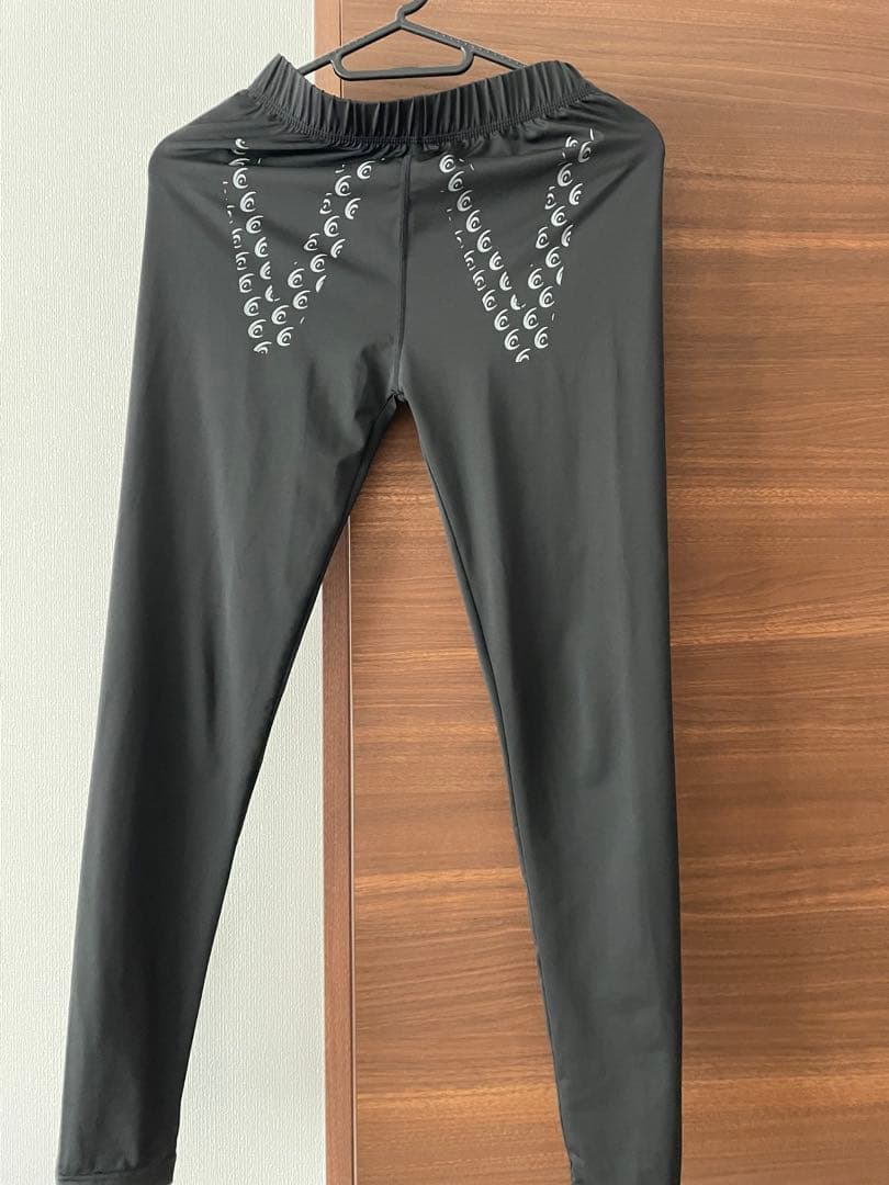 リライブ　レディース2分袖シャツ、スパッツ　Ｍサイズ