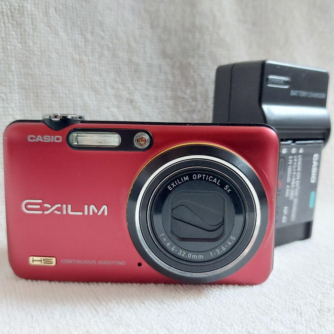 美品 CASIO コンパクトデジタルカメラ EXILIM EX-FC160S 赤