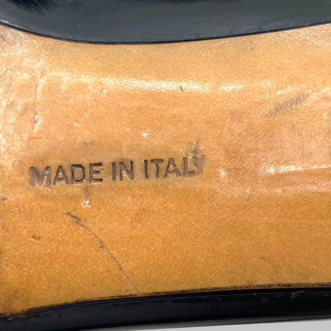 未使用級　フェラガモ パンプス　フラットシューズ　ヴァラ　レザー　黒　ブラック