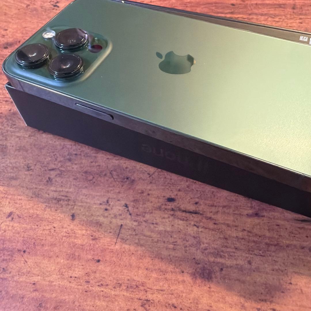 iPhone13 Pro 128GB アルパイングリーン