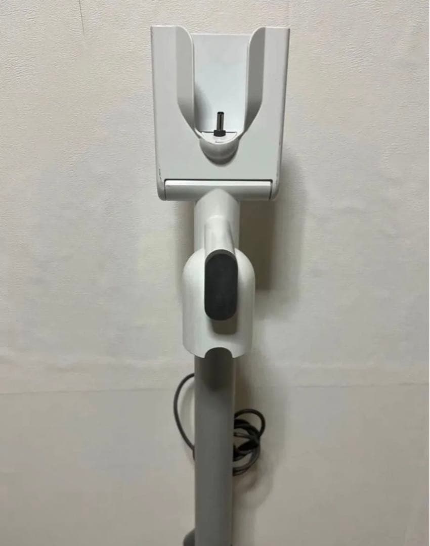 【春日氏】動作品ダイソンコードレス掃除機 dyson sv14 V11