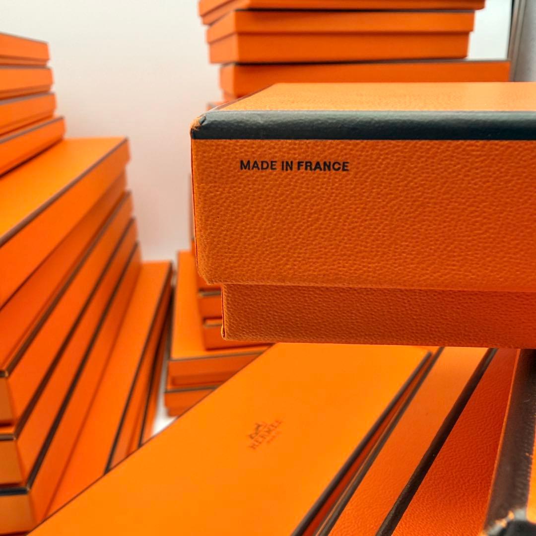 【HERMES】 エルメス 空箱 薄い箱 33箱 まとめ売り