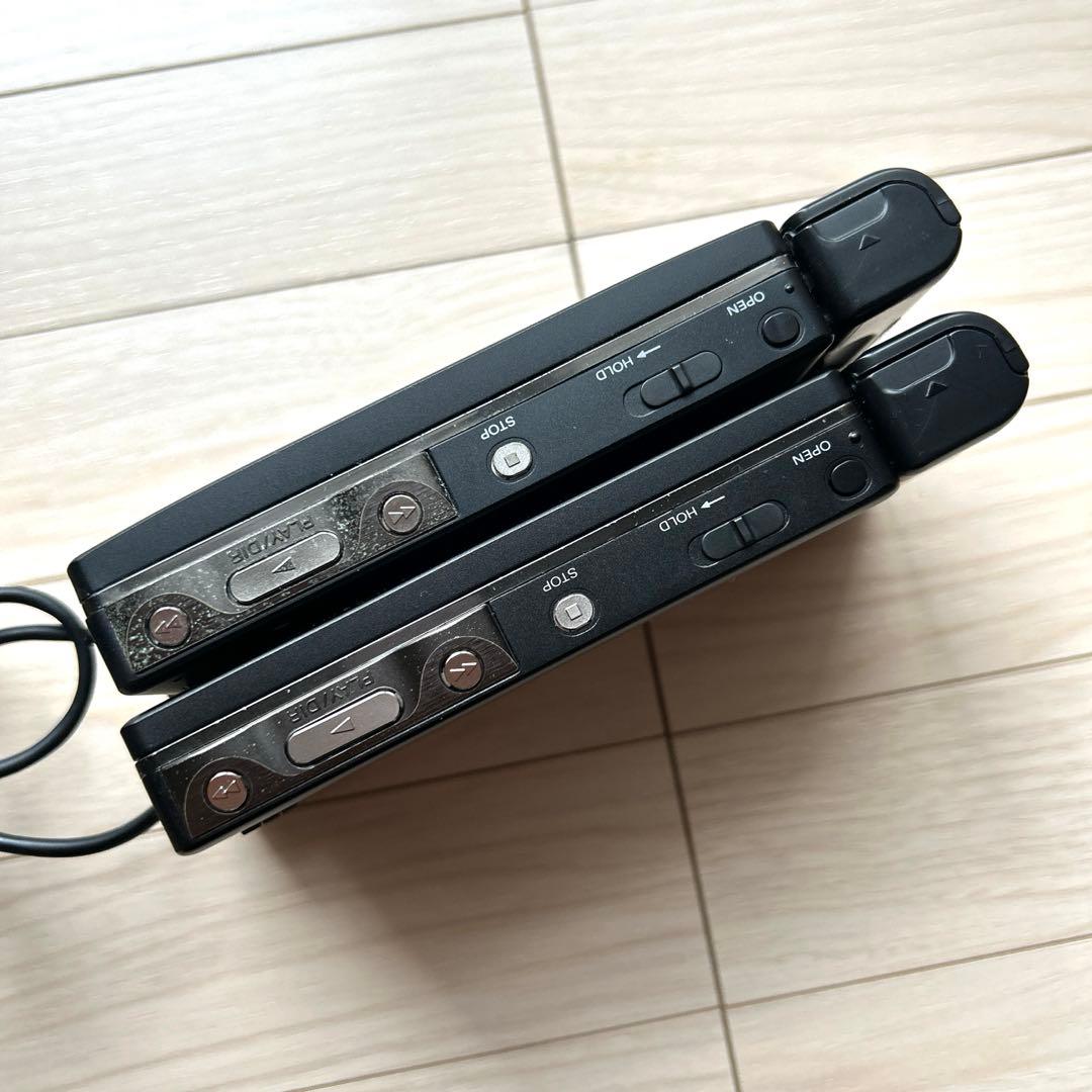 ジャンク SONY カセットウォークマン 2台セット 単三電池アダプター付