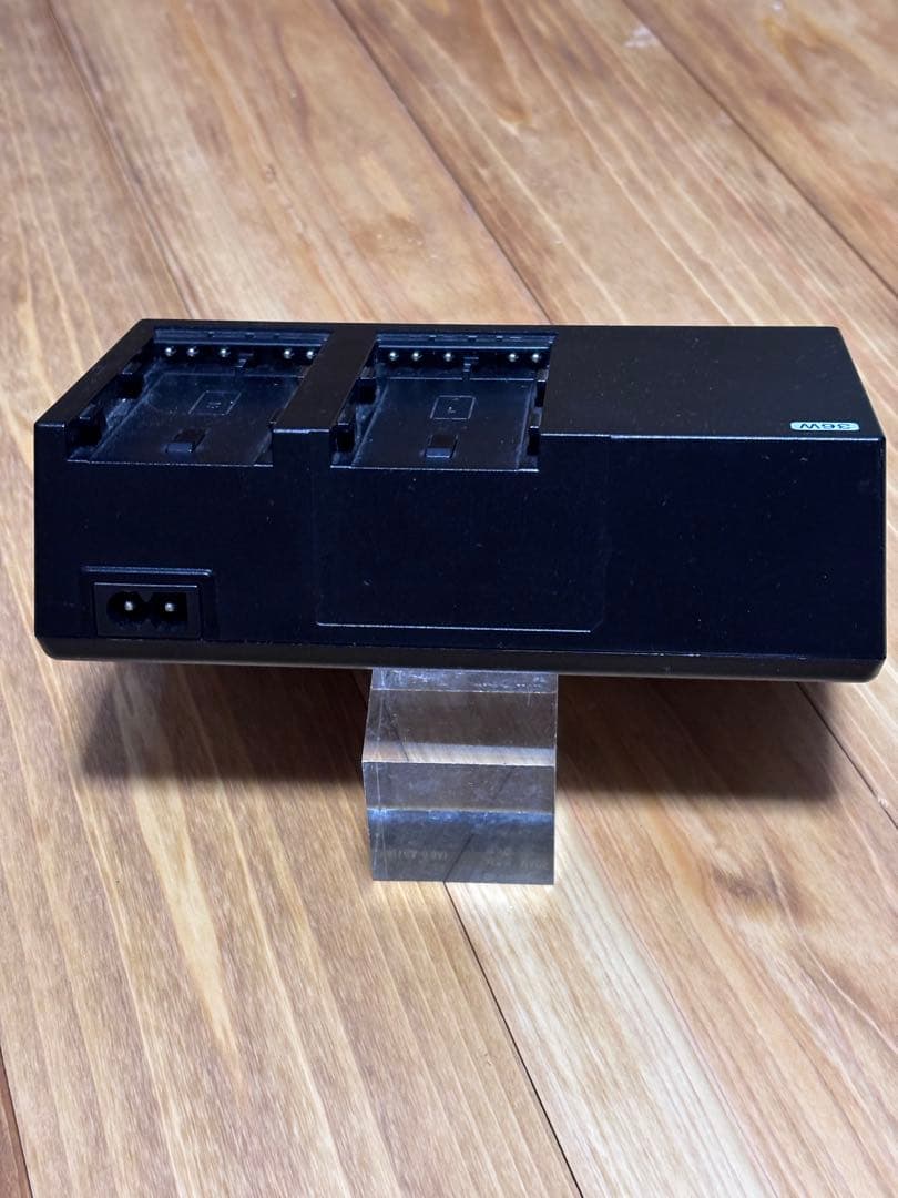 ソニー　バッテリーチャージャー　BC-U2A