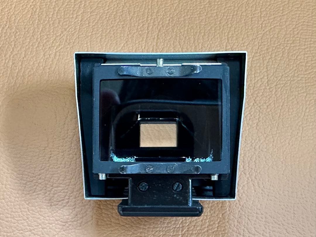 Nikon F アイレベル ボディ（前期型 ）、レンズ35mm 、135mm