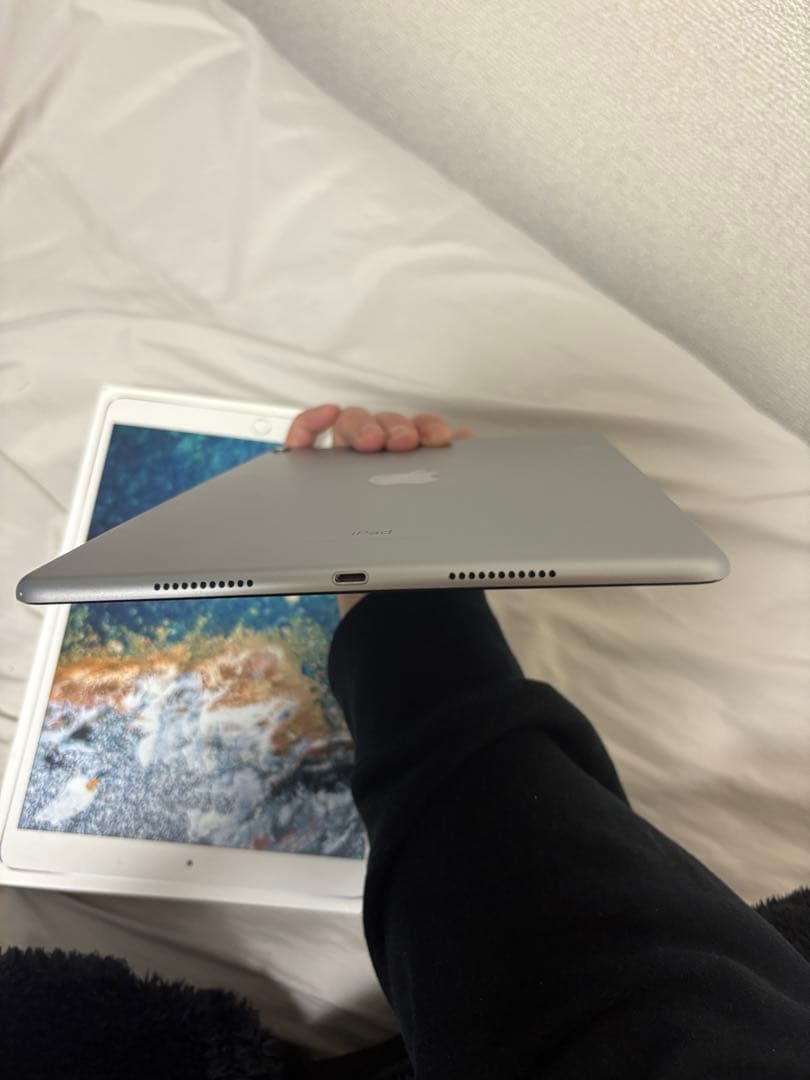 Apple ipad pro 10.5 64gb バテッリー容量98%