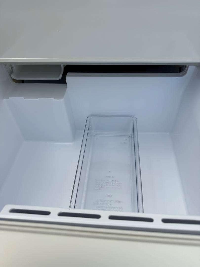 無料配送有り★3ヶ月保証★冷蔵庫アクア 2020年製272LAQR-27J(W)