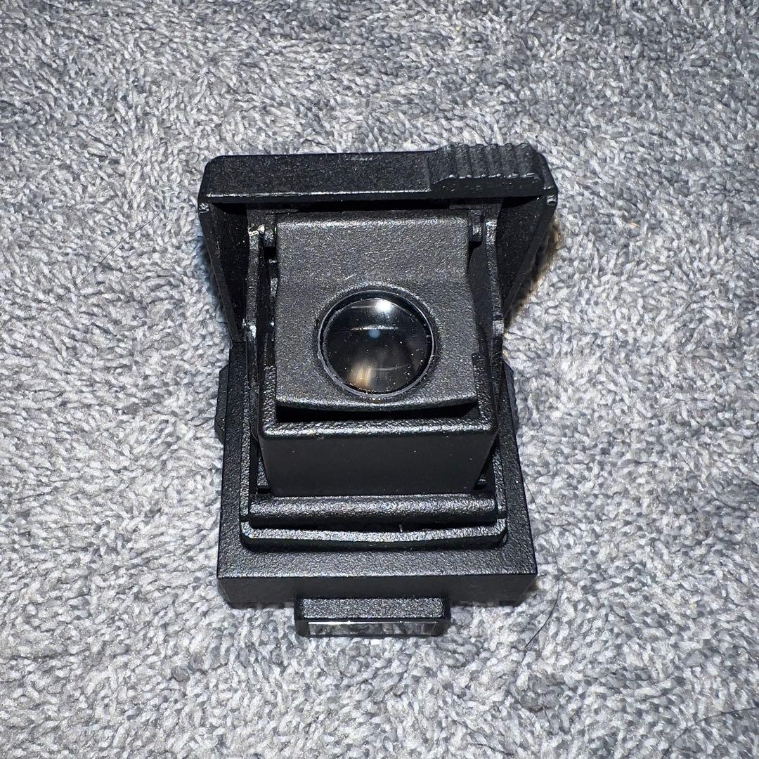 Nikon　F3 + 28mm F3.5 単焦点レンズ