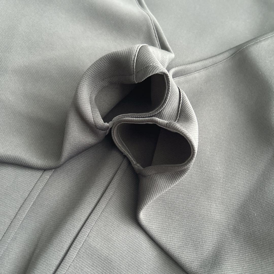 ビアズリー★リップルダンボールプルオーバー　トップス　ブラック　FREE