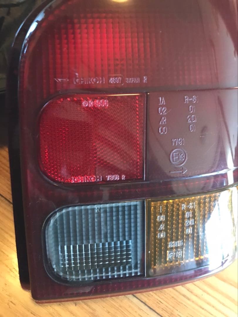 7日迄限定大特価！撤収前値下げ!　L200ミラターボ テールランプ　左右セット