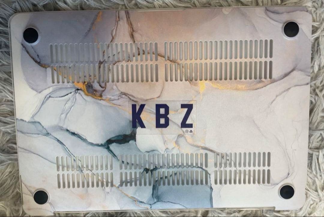 macbook Air M1 2020 13インチ 8GB/256GB