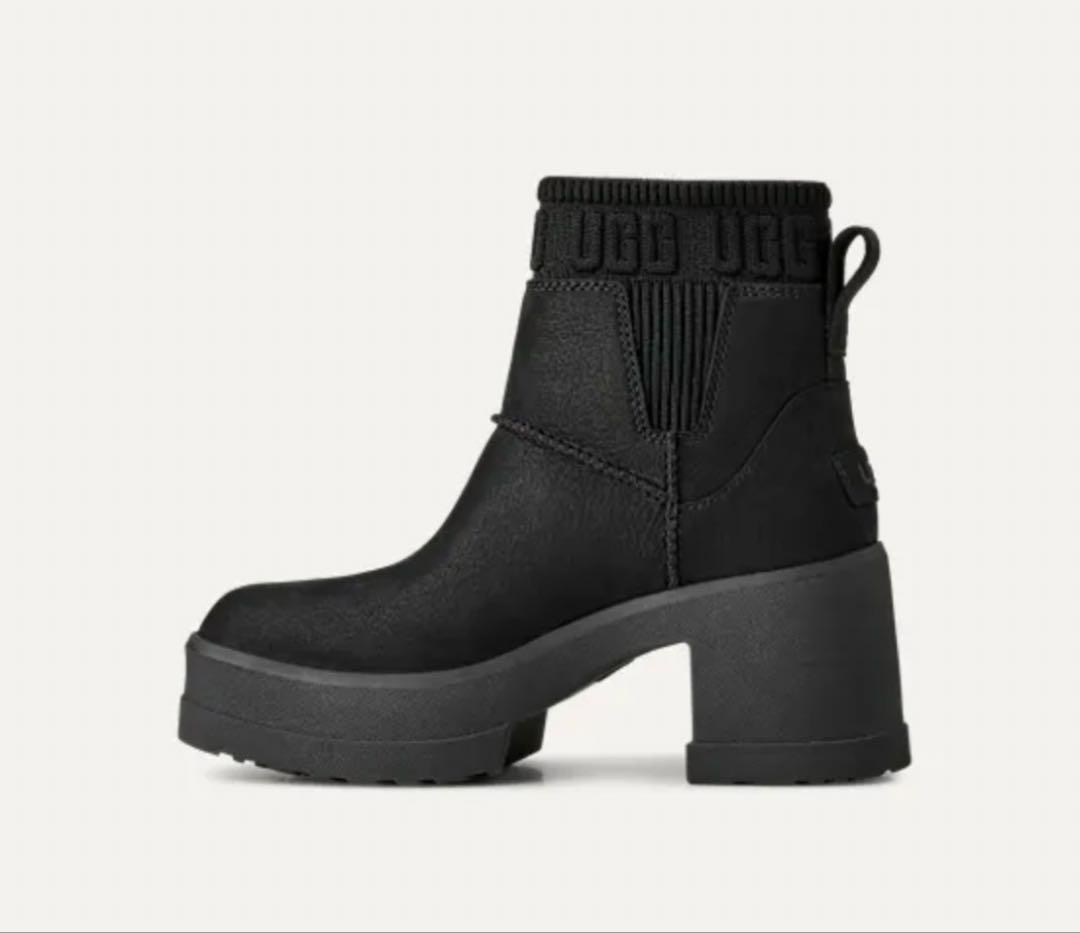 【新品・未使用】UGG モクシーチェルシー ブラック 23.5センチ