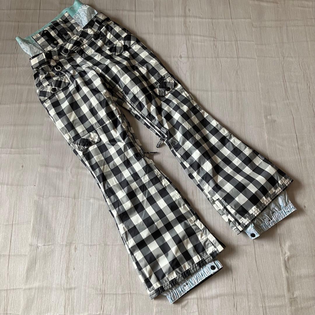 #Y11✨ROXYロキシー✨スキーウェア 上下 セット レディース上M下L