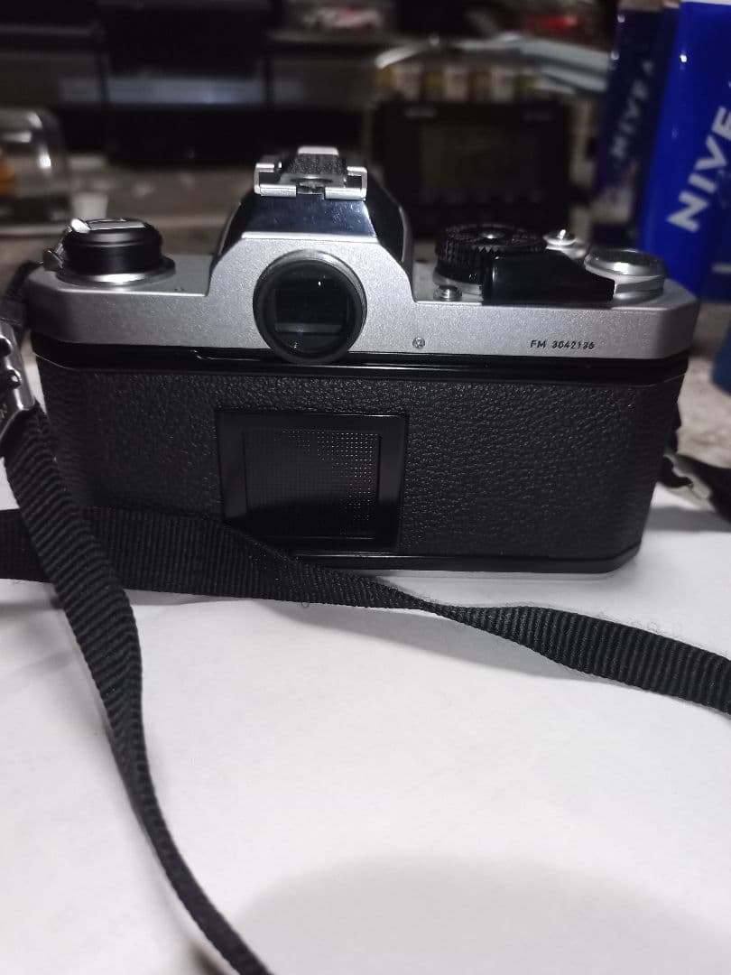 Nikon Nikkor 35mm f/2 .8フィルムカメラ最終値下げです。