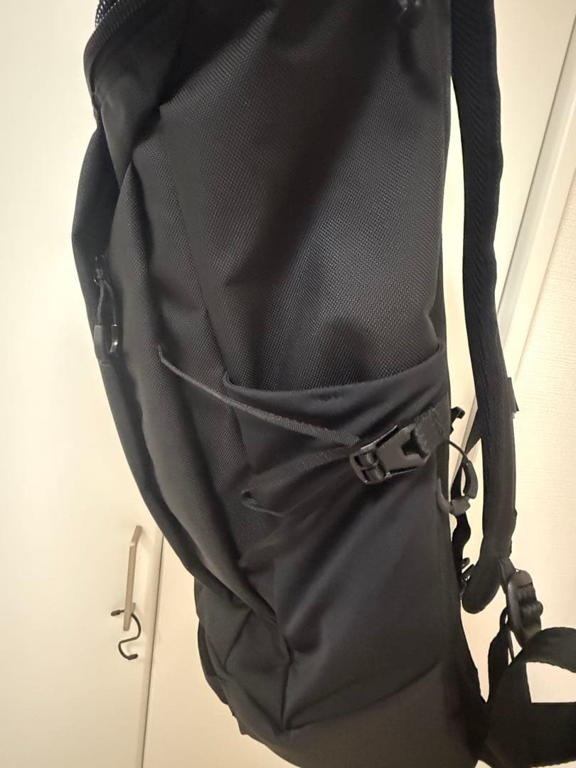 アディダス　バックパック　30L