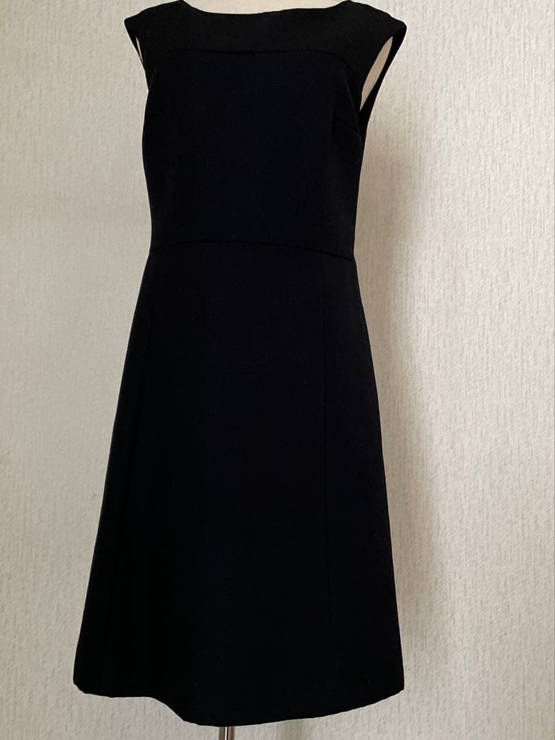 PRADAワンピース兼ジャンパースカート美品42varginwool100 %