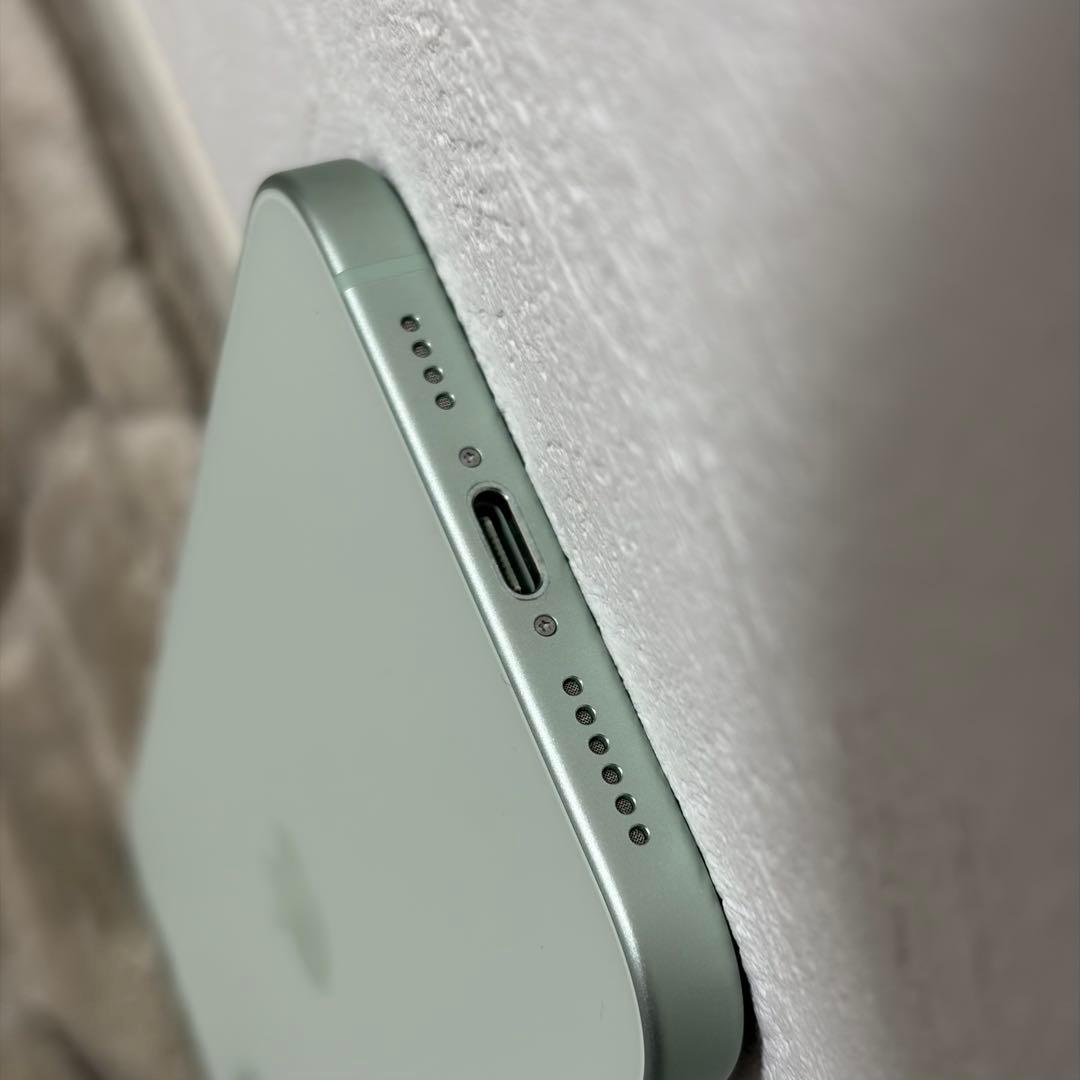 Apple iPhone 15 Plus グリーン 256GB