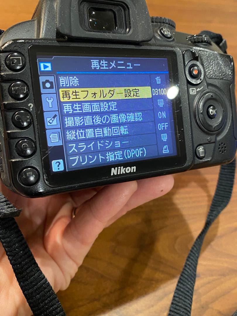 Nikon D3100 デジタル一眼　af-s 18-55 GⅡレンズ付　動作品