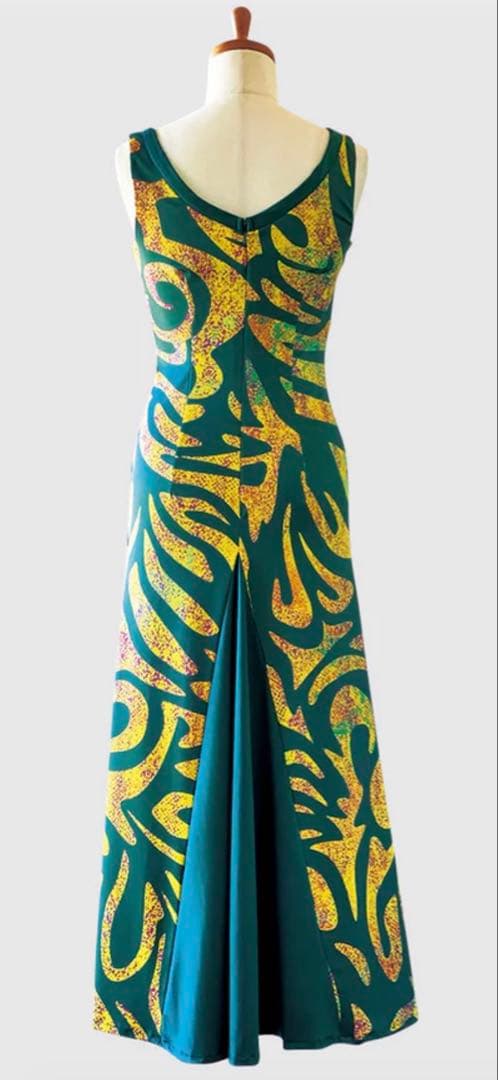 新品　タヒチアンダンス衣装