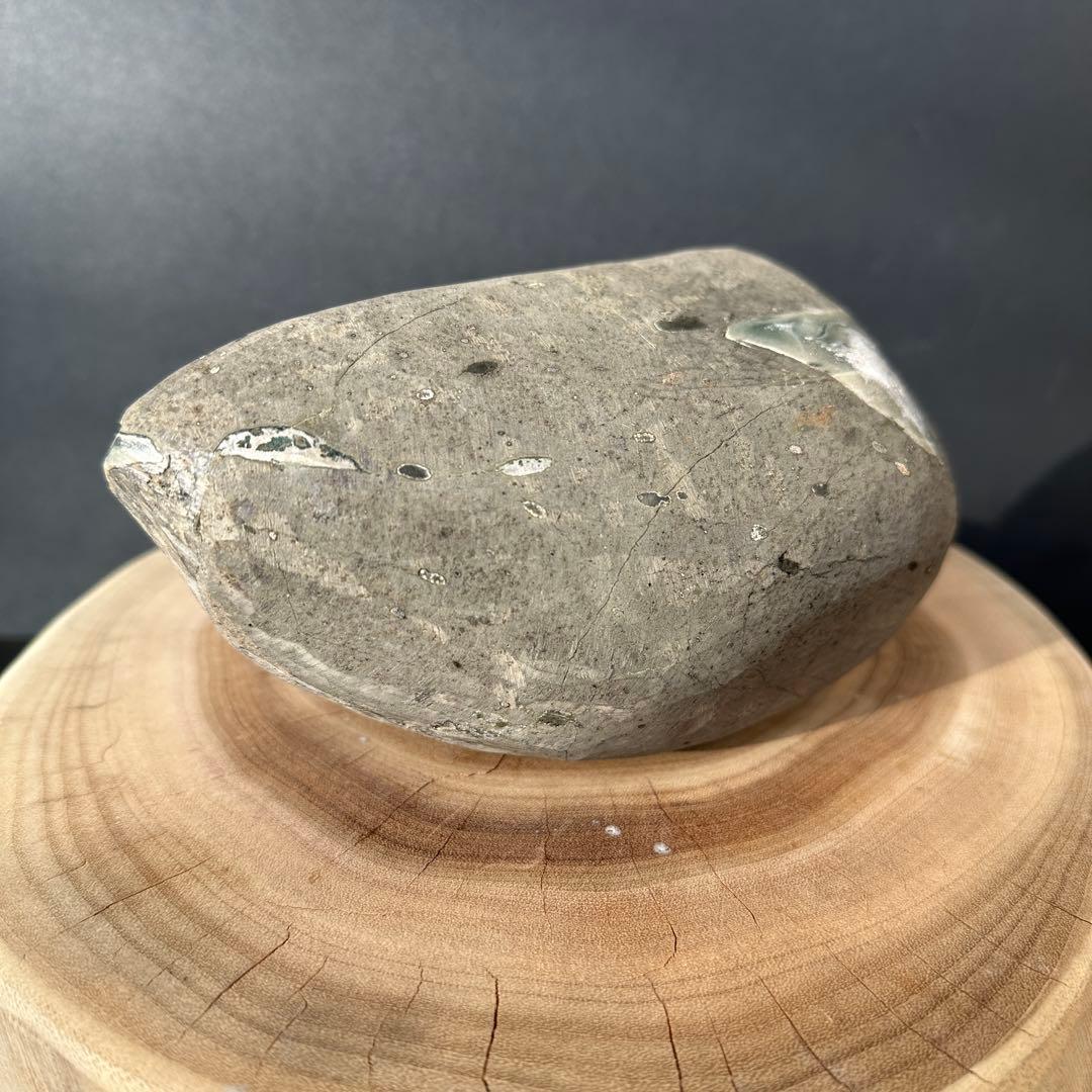 ウルグアイ産❣️天然石 シュガーグリーンアメジストのドーム　置物G.148