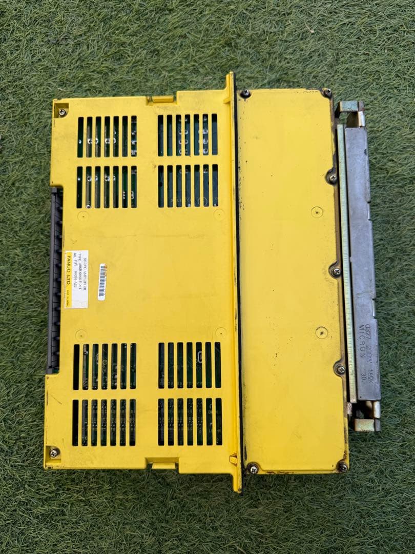 電源ユニット FANUC AC Servo Amplifier A06B-6066-H1001