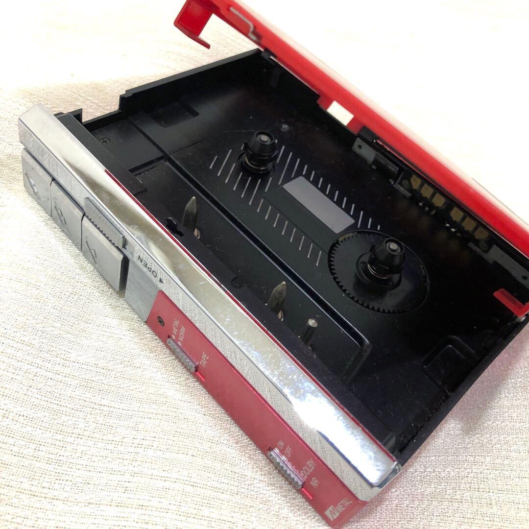 AIWA CassetteBoy カセットプレーヤー 赤 レトロ ジャンク