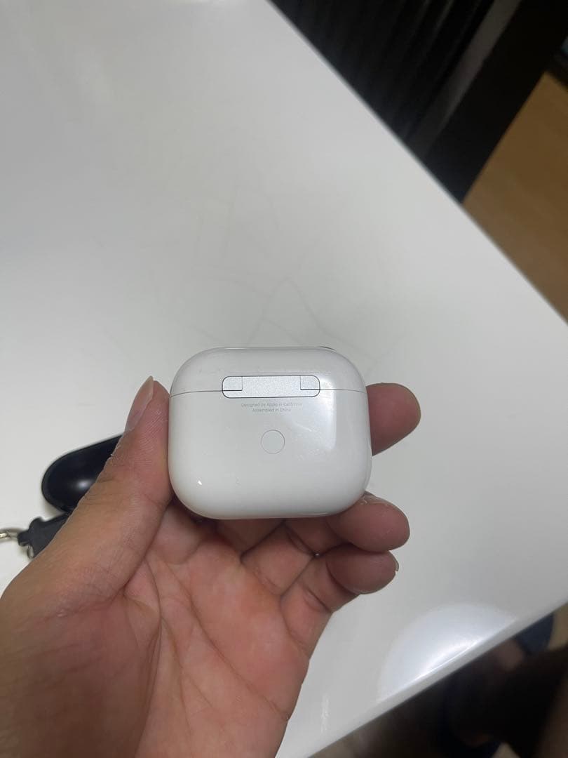 【spigen製ケース入り】AirPods（第3世代） MPNY3J/A