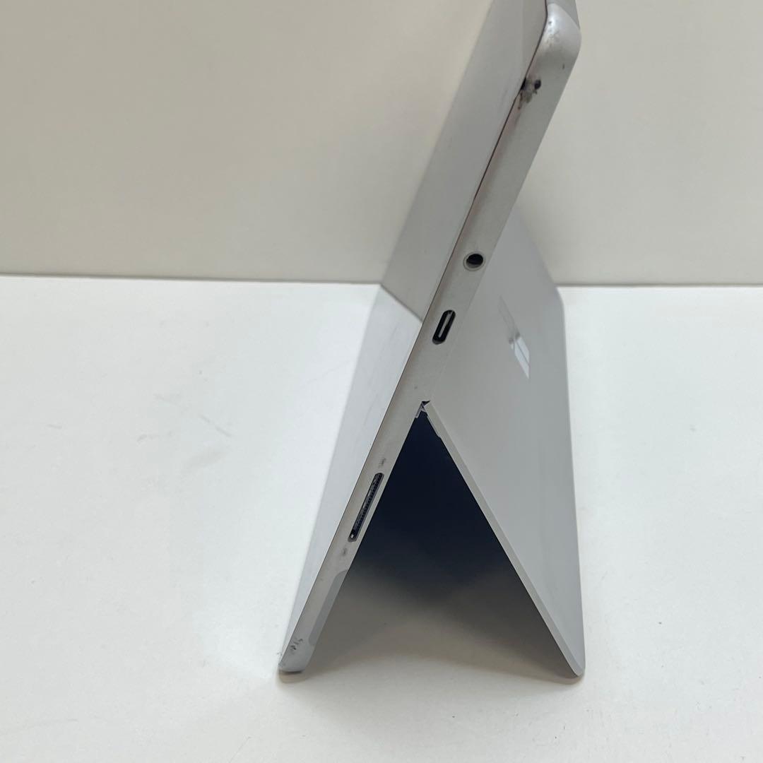 #075 Surface Go 2 LTE モデル タブレットm3-8100Y