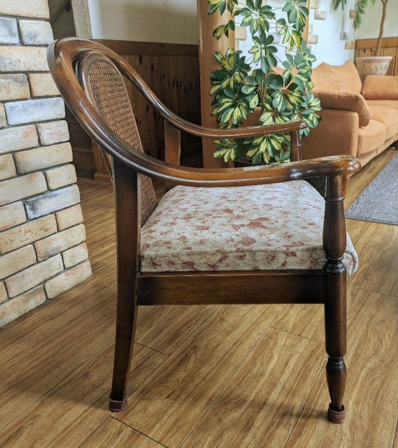 ちゃーくーこんび カリモク karimoku 椅子 ２脚セットイス