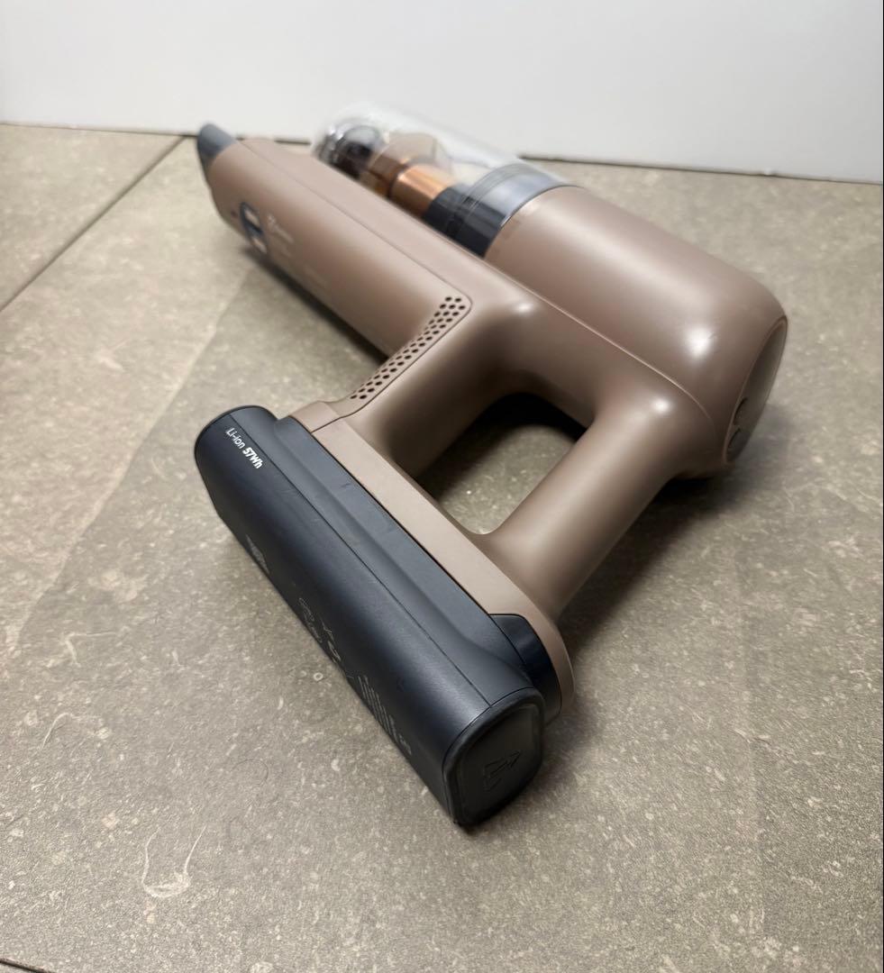 エレクトロラックス◇掃除機 Ultimate700 ウォルナットブラウン