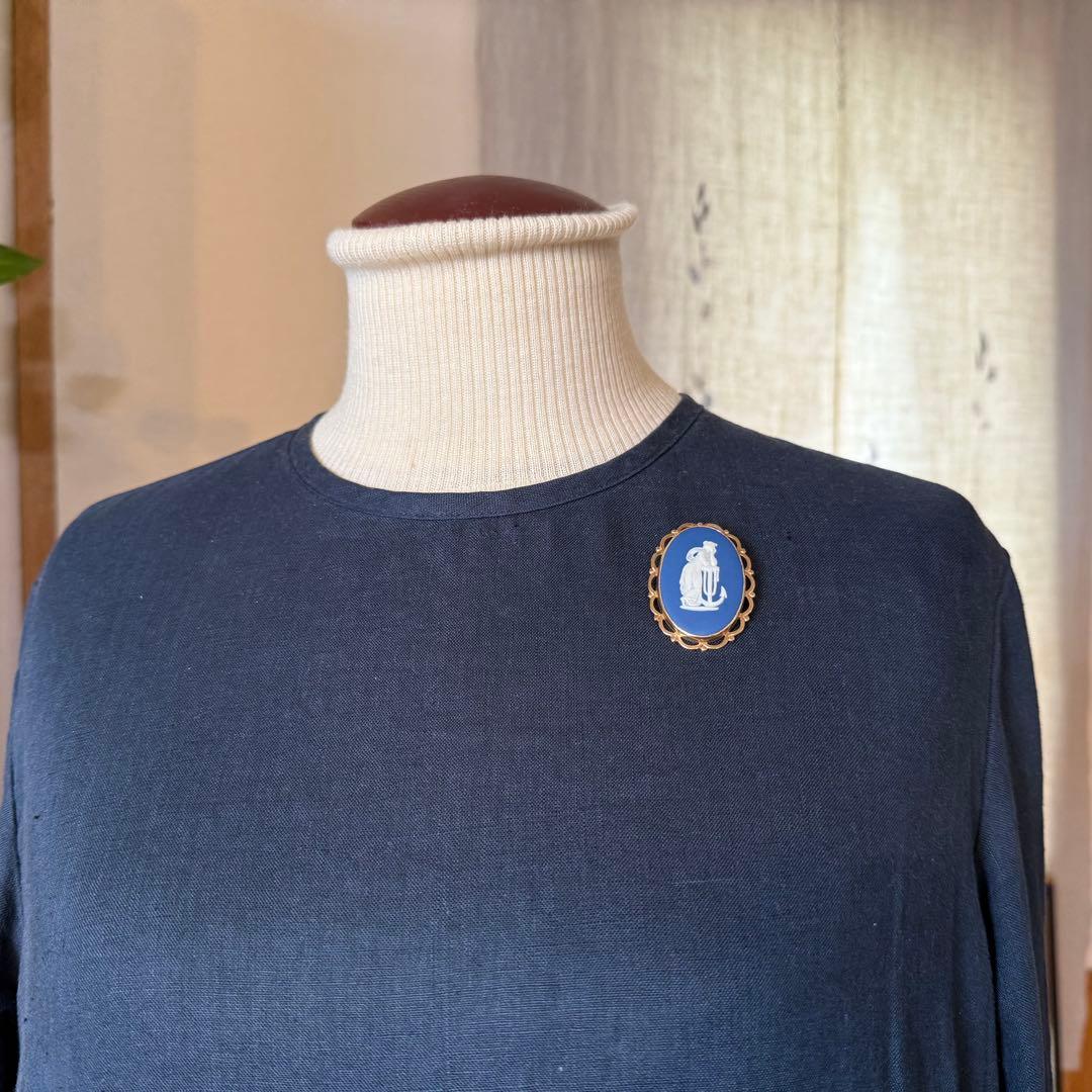 専用　ヴィンテージウェッジウッド9ct/K9 ブローチ　ギリシャ女神像　凝った枠