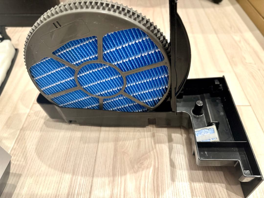 SHARP 加湿空気清浄機 KC-HD70-W 2022年製