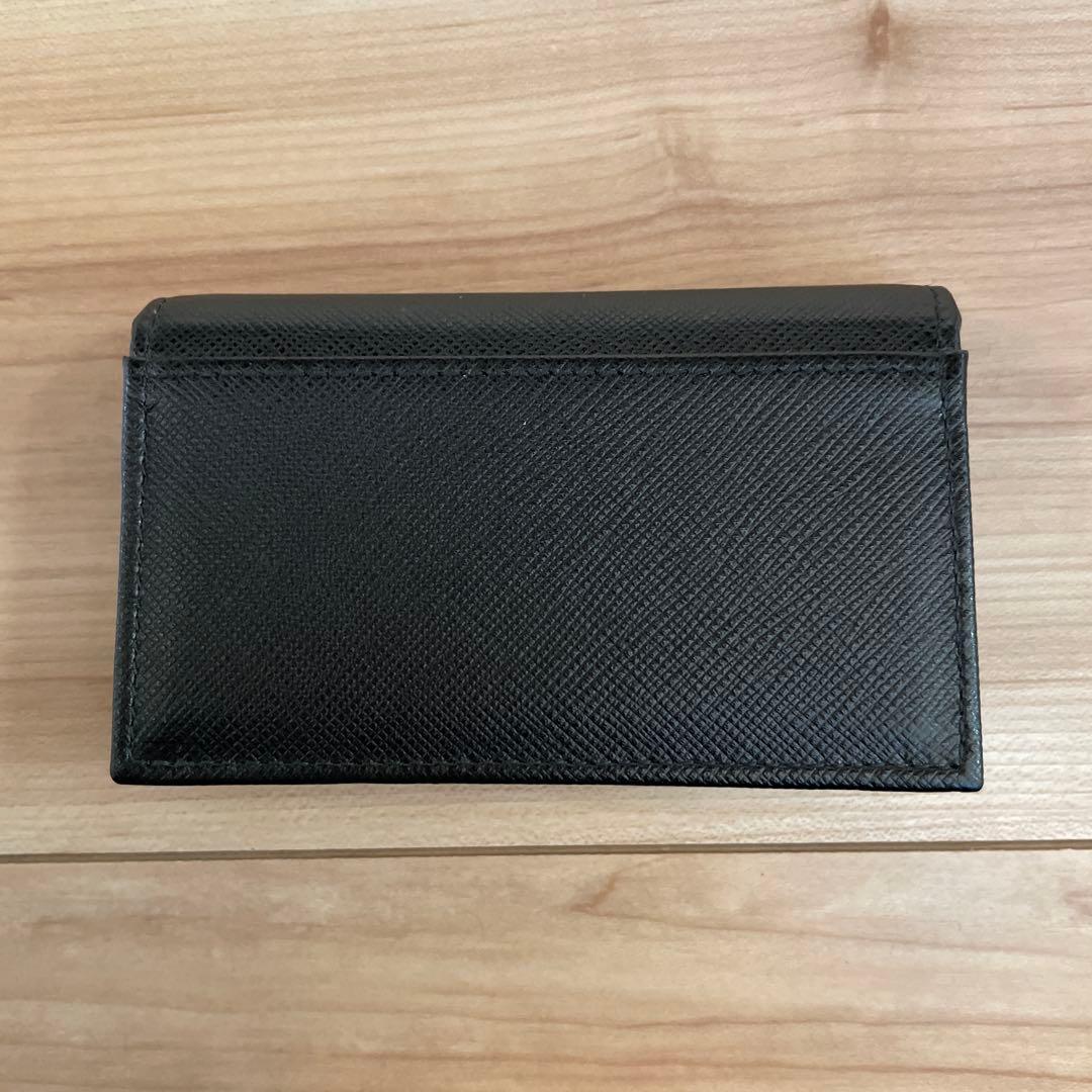 PRADA 名刺入れ 黒 レザー