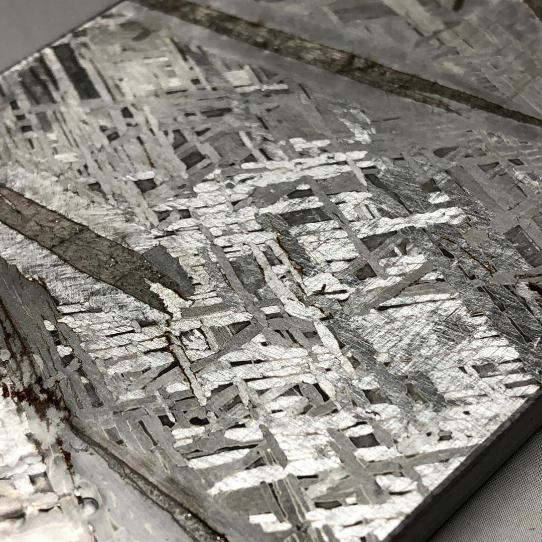 アルタイ隕石　 鉄隕石　メテオライト鉄隕石　原石　重さ約263ｇ