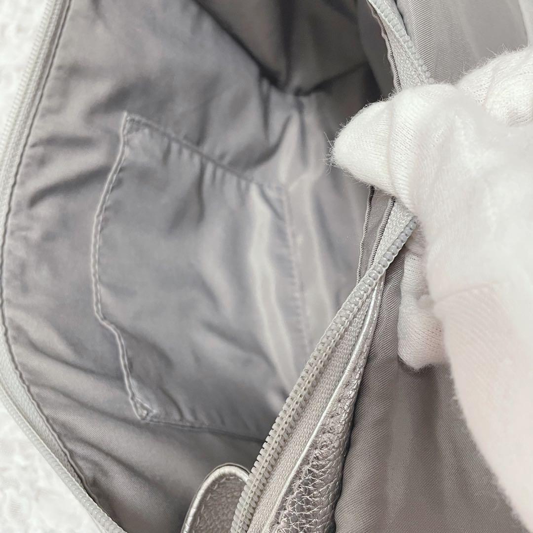 希少✨ear PAPILLONNER ワイドテープショルダーバッグ　シルバー　柄