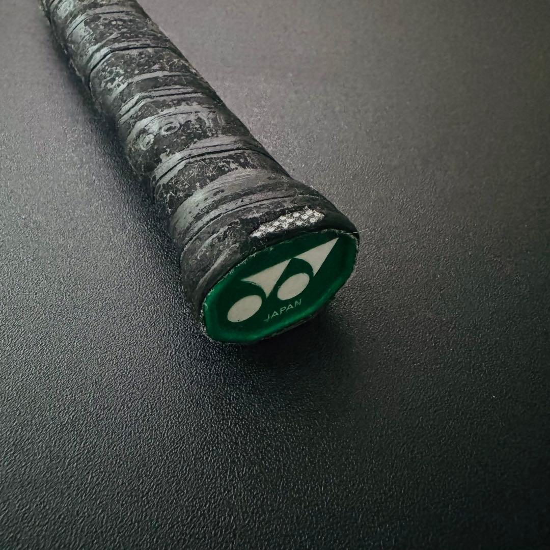 【若干使用感】YONEX ナノフレア700 バドミントンラケット 4UG5