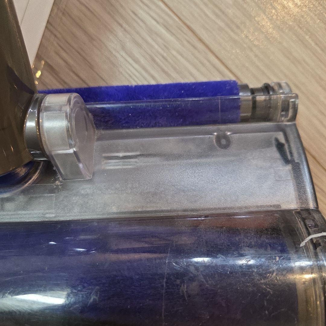 dyson　v8 fluffy+ ダイソン　掃除機　スティック　クリーナー