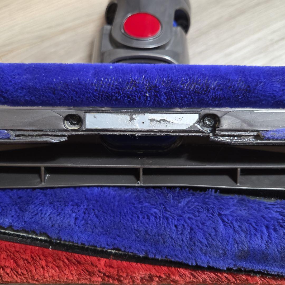 dyson　v8 fluffy+ ダイソン　掃除機　スティック　クリーナー