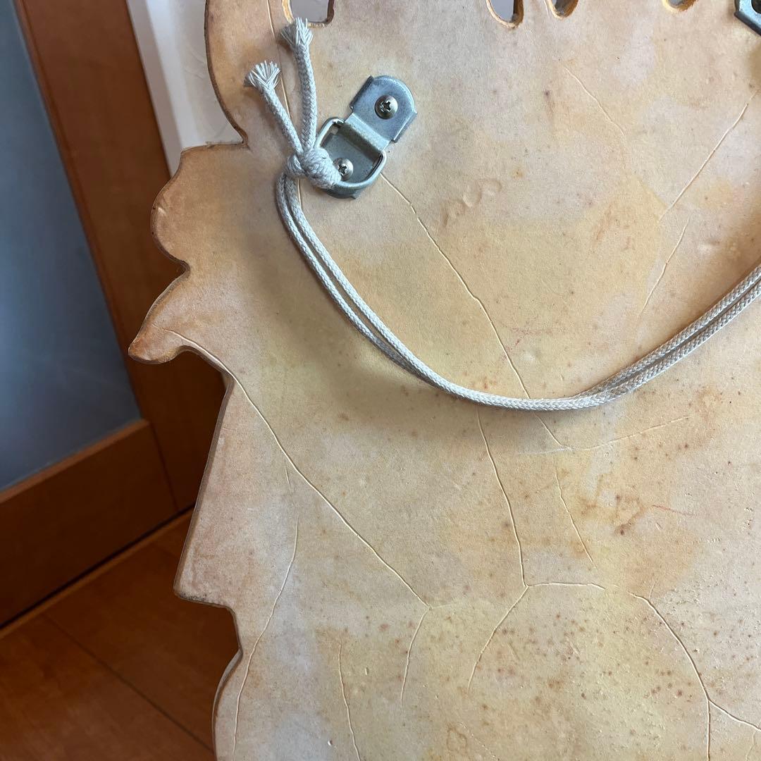 木製の壁掛けアート　アンティーク