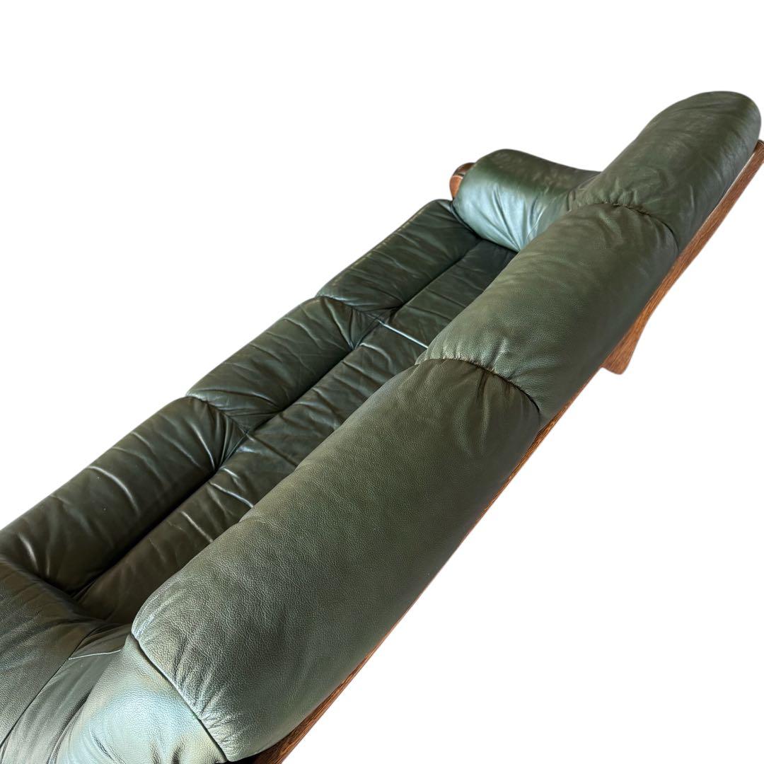 HR557 ダッヂカントリー　オランダ製　総革　レザーソファ　３人掛け